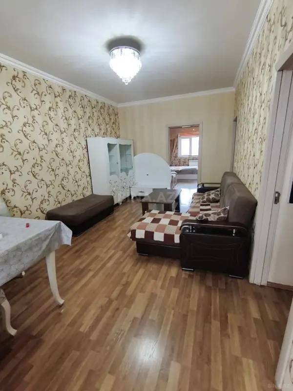 Kirayə verilir 2 otaqlı mənzil 65 m²