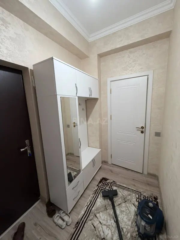Satılır 1 otaqlı mənzil 38 m²