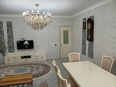 Satılır 4 otaqlı mənzil 150 m² — Bakı 4 otaq 150.00 m²