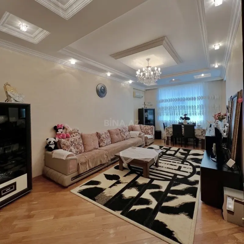 Satılır 3 otaqlı mənzil 120 m²
