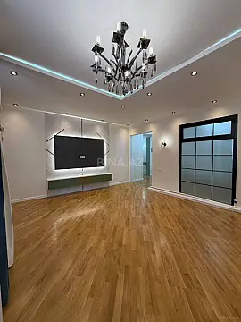 Satılır 3 otaqlı mənzil 106 m² — Bakı, Həzi Aslanov qəs. 3 otaq 106.00 m²
