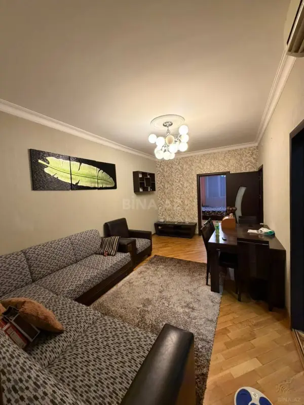 Satılır 3 otaqlı mənzil 70 m²
