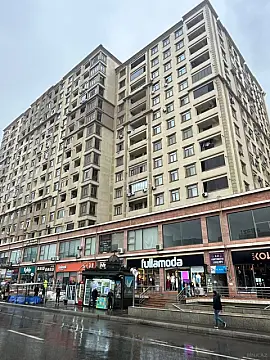 Kirayə verilir 1 otaqlı mənzil 65 m² — Bakı, İnşaatçılar 1 otaq 65.00 m²
