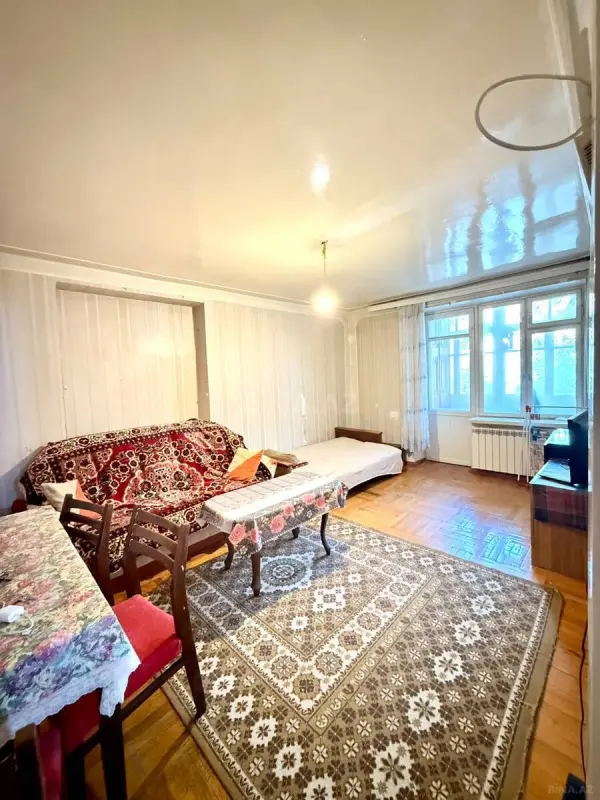 Satılır 2 otaqlı mənzil 57 m²