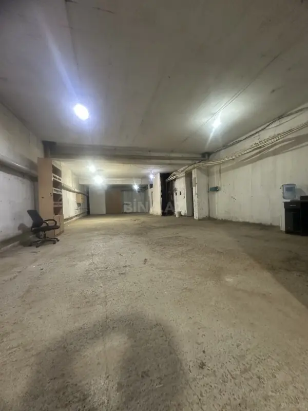 Satılır obyekt 250 m²
