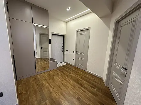 Kirayə verilir 1 otaqlı mənzil 55 m² — Bakı 1 otaq 55.00 m²