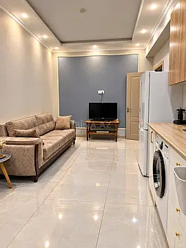Kirayə verilir 2 otaqlı mənzil 65 m² — Bakı 2 otaq 65.00 m²
