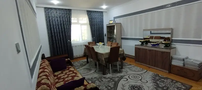 Satılır 4 otaqlı həyət evi 110 m² — Bakı 4 otaq 110.00 m²