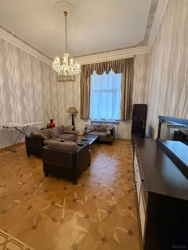Kirayə verilir 2 otaqlı mənzil 70 m²