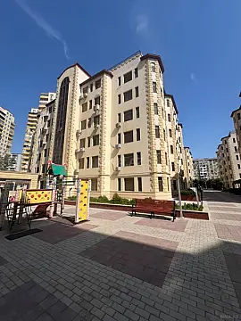 Satılır 3 otaqlı mənzil 137 m² — Bakı, Xətai 3 otaq 137.00 m²