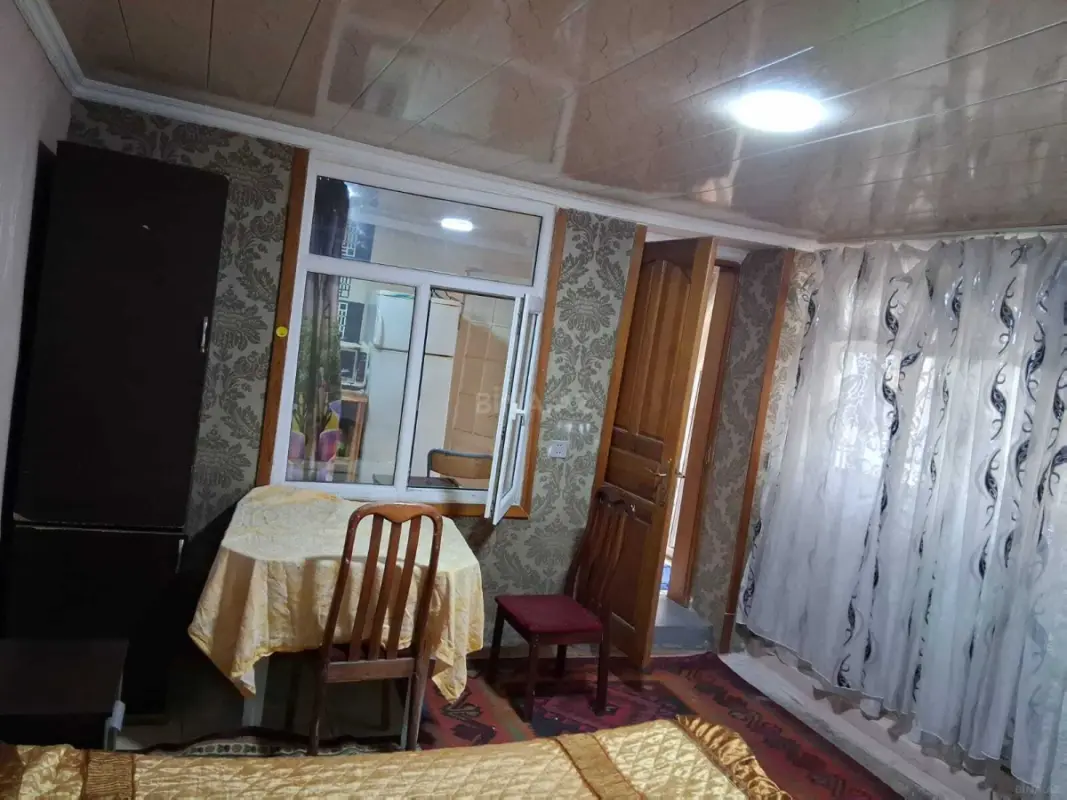 Kirayə verilir 1 otaqlı həyət evi 40 m²
