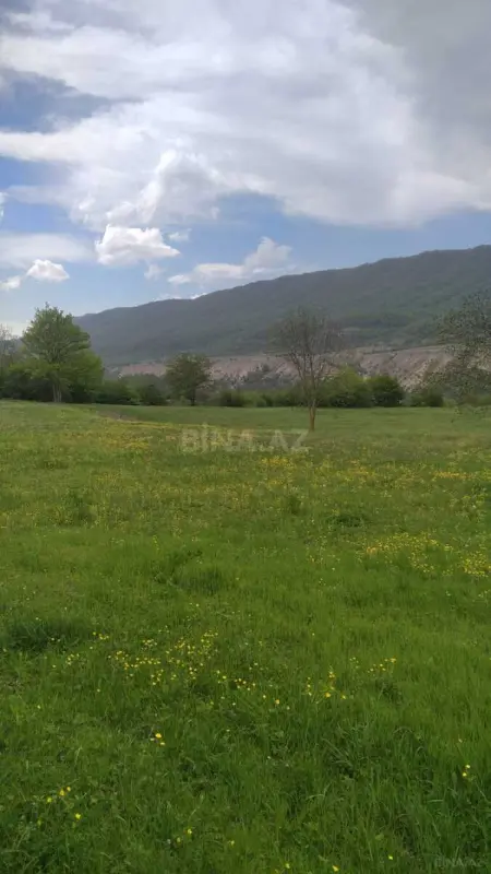 Satılır torpaq sahəsi 40 m²