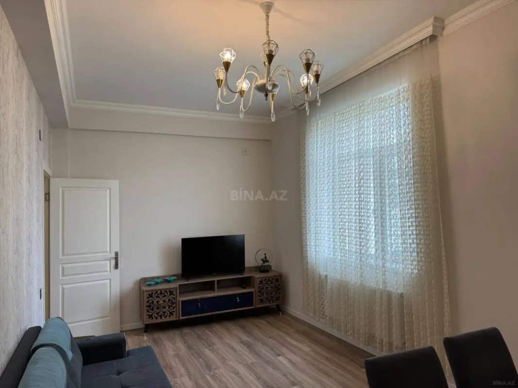Kirayə verilir 3 otaqlı mənzil 90 m²