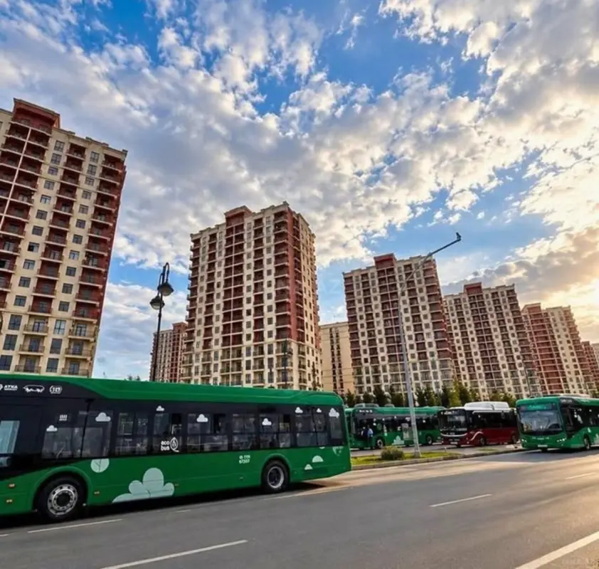 Satılır 3 otaqlı mənzil 111 m²
