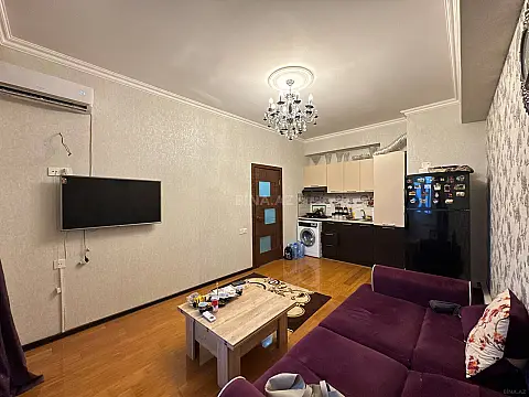 Satılır 2 otaqlı mənzil 47 m² — Bakı, Yeni Günəşli 2 otaq 47.00 m²