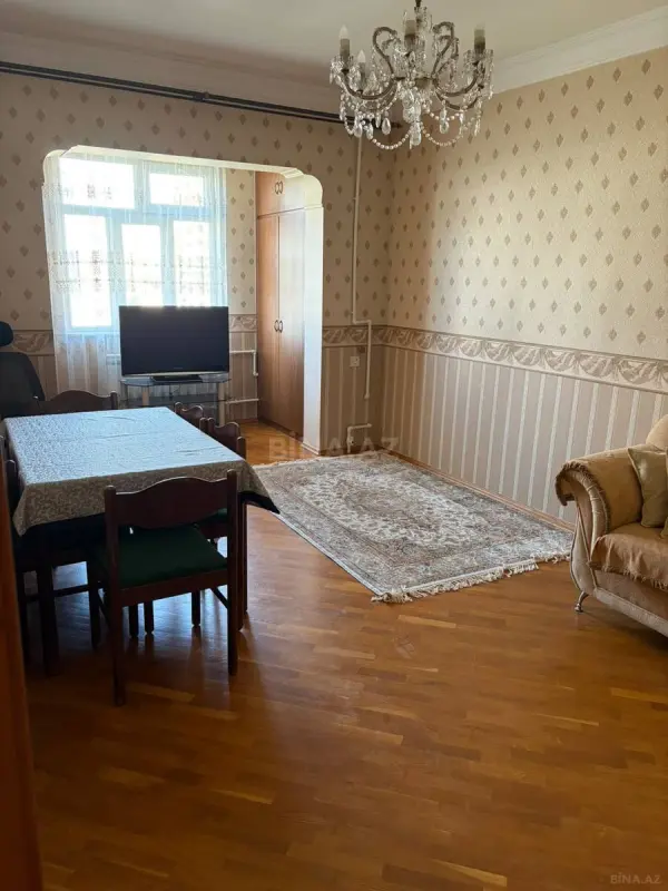 Kirayə verilir 3 otaqlı mənzil 90 m²
