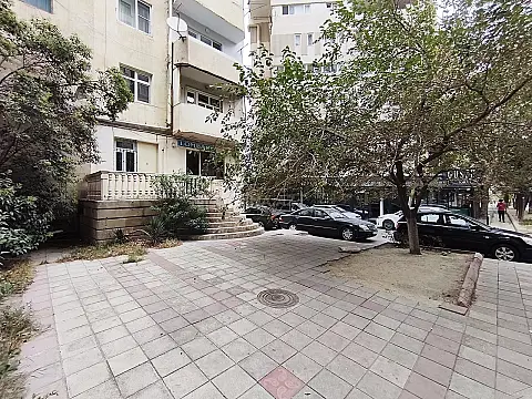 Kirayə verilir 2 otaqlı ofis 40 m² — Bakı, Nərimanov 2 otaq 40.00 m²