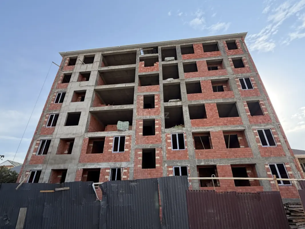 Satılır 2 otaqlı mənzil 53 m²