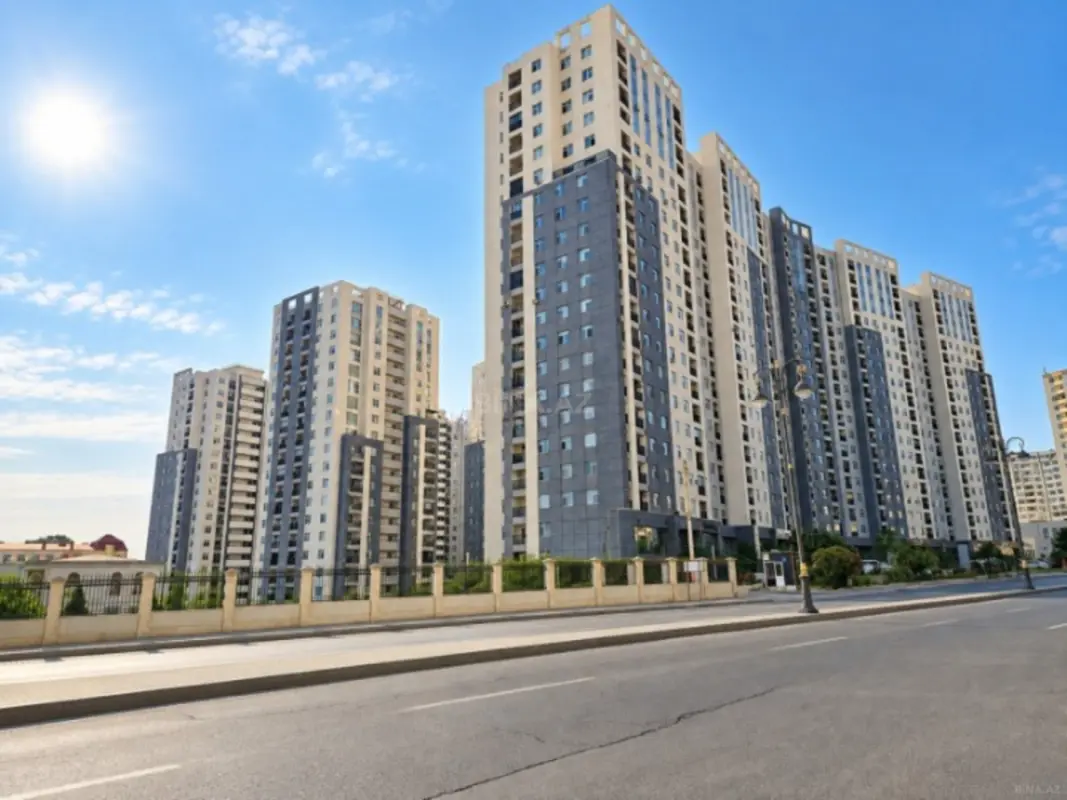 Satılır 3 otaqlı mənzil 76 m²