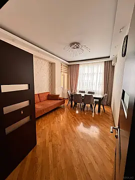 Kirayə verilir 3 otaqlı mənzil 120 m² — Bakı 3 otaq 120.00 m²