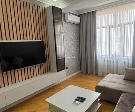 Kirayə verilir 2 otaqlı mənzil 73 m² — Bakı, Nərimanov 2 otaq 73.00 m²