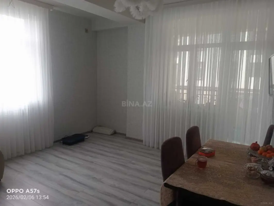 Kirayə verilir 3 otaqlı mənzil 102 m²