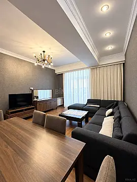 Kirayə verilir 4 otaqlı mənzil 155 m² — Bakı 4 otaq 155.00 m²