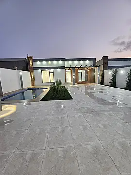Satılır 4 otaqlı həyət evi 150 m² — Bakı, Şüvəlan 4 otaq 150.00 m²