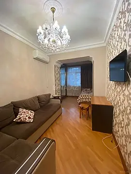 Kirayə verilir 3 otaqlı mənzil 85 m² — Bakı, Nizami 3 otaq 85.00 m²