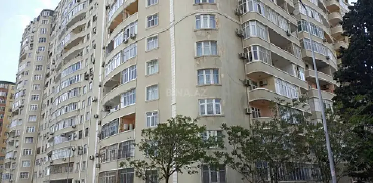 Satılır 2 otaqlı mənzil 84 m² — Bakı, İnşaatçılar 2 otaq 84.00 m²