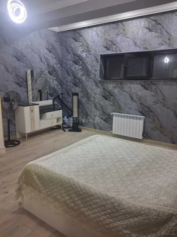 Kirayə verilir 2 otaqlı mənzil 70 m²