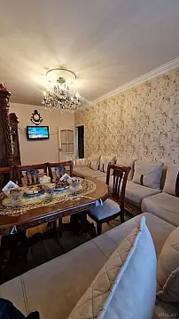 Satılır 3 otaqlı mənzil 70 m² — Bakı, Memar Əcəmi yanı 3 otaq 70.00 m²