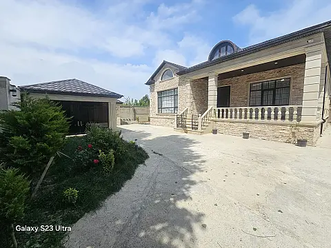 Satılır 5 otaqlı həyət evi 240 m² — Bakı, Novxanı 5 otaq 240.00 m²