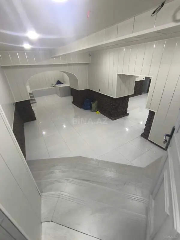 Kirayə verilir obyekt 220 m²