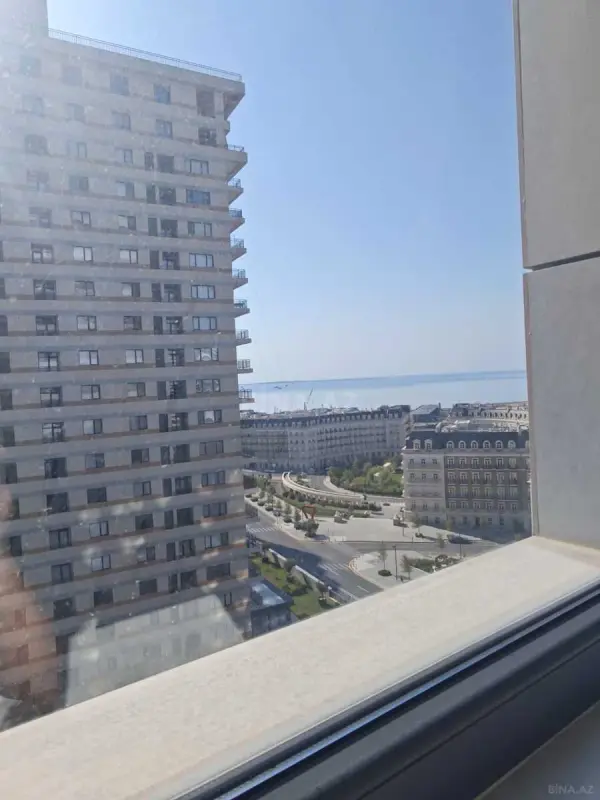 Satılır 2 otaqlı mənzil 65 m²