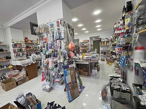 Satılır obyekt 110 m² — Bakı 110.00 m²