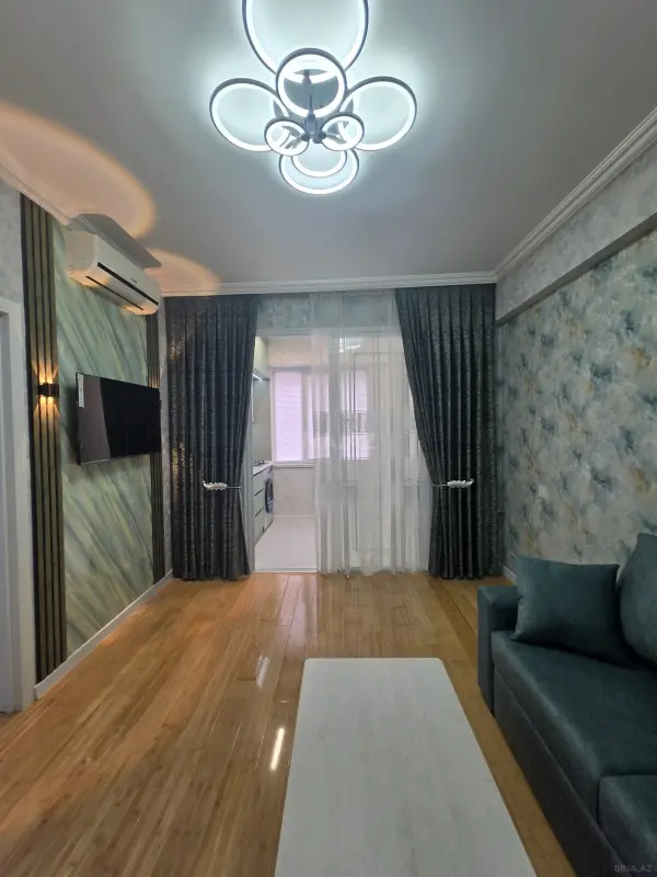 Kirayə verilir 2 otaqlı mənzil 45 m²