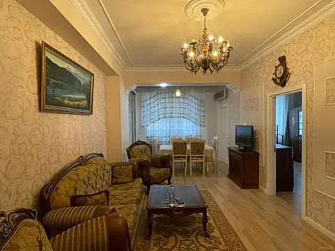 Satılır 3 otaqlı mənzil 110 m² — Bakı 3 otaq 110.00 m²