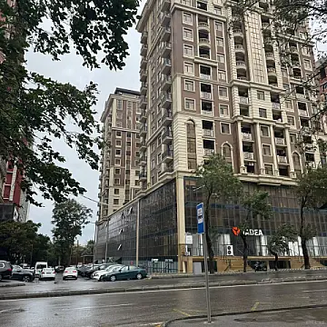 Satılır 4 otaqlı mənzil 177 m² — Bakı, Nərimanov 4 otaq 177.00 m²