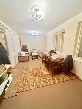 Satılır 4 otaqlı mənzil 70 m² — Bakı 4 otaq 70.00 m²