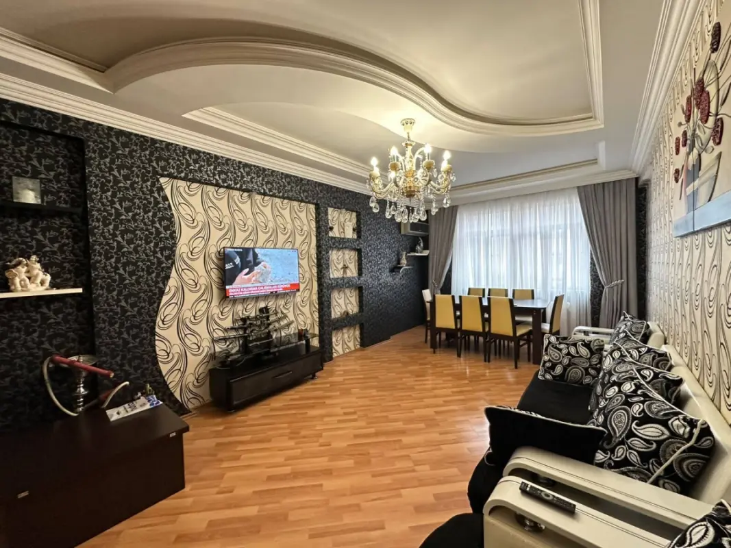 Satılır 3 otaqlı mənzil 96 m²