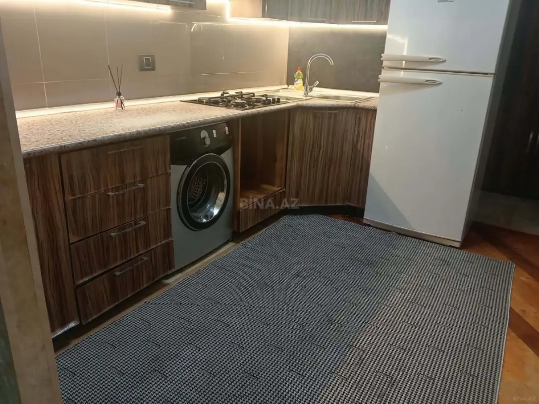 Kirayə verilir 2 otaqlı mənzil 50 m²