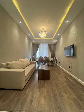Kirayə verilir 2 otaqlı mənzil 80 m² — Bakı 2 otaq 80.00 m²