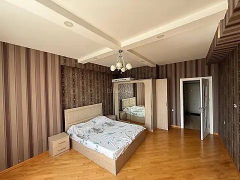 Kirayə verilir 2 otaqlı mənzil 65 m² — Bakı 2 otaq 65.00 m²