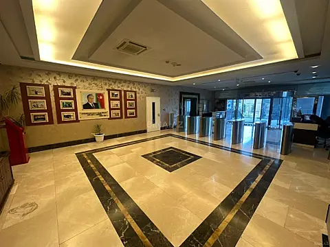 Kirayə verilir 4 otaqlı ofis 230 m² — Bakı 4 otaq 230.00 m²
