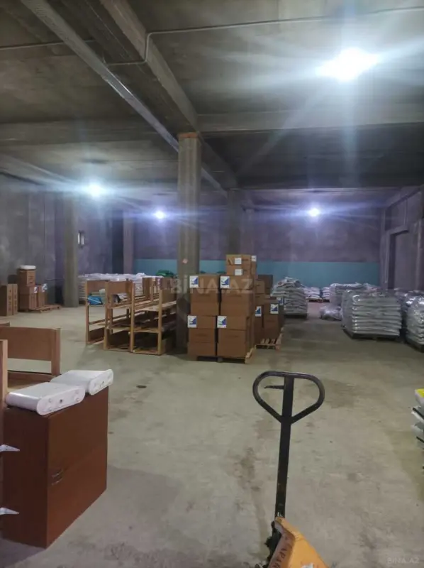 Kirayə verilir obyekt 315 m²