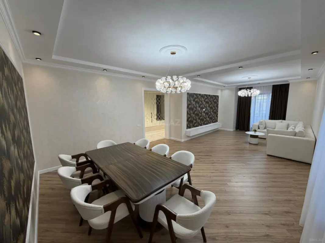 Satılır 6 otaqlı həyət evi 200 m²