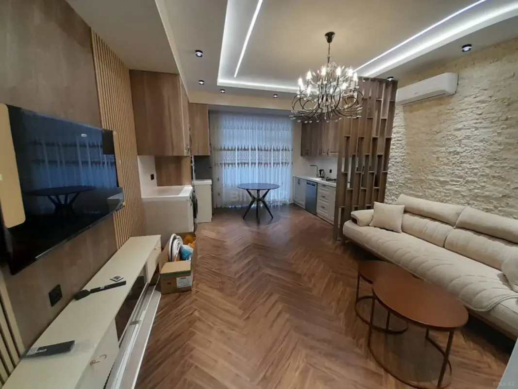Kirayə verilir 3 otaqlı mənzil 102 m²