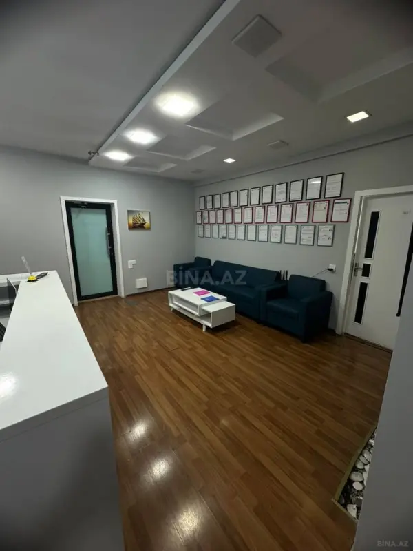 Kirayə verilir 1 otaqlı ofis 15 m²