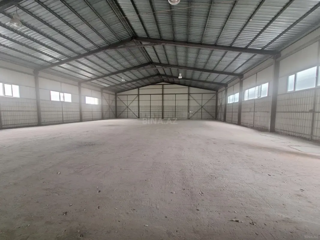 Kirayə verilir obyekt 700 m²